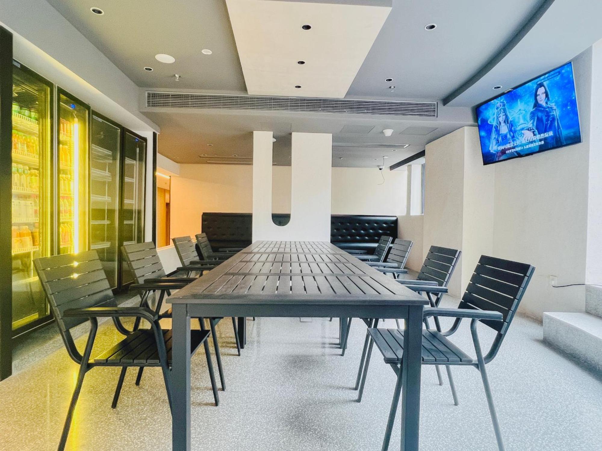 Dayin Garden Hotel -Near People'S Square & Nanjing Road-Large Social Area -Bar -Cafe -Gym -Free Laundry Luggage Storage -24H Front Desk-English Service Шанхай Екстер'єр фото