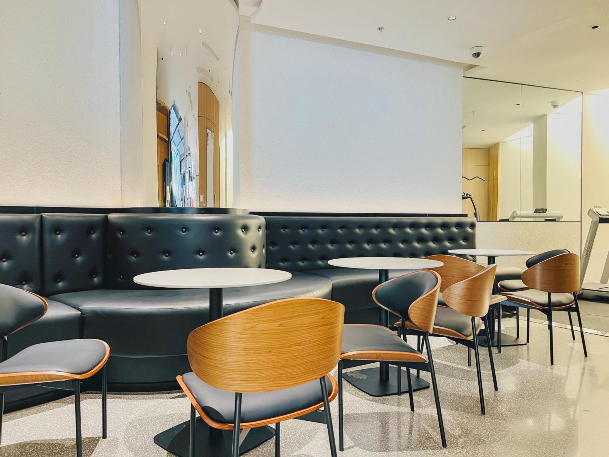 Dayin Garden Hotel -Near People'S Square & Nanjing Road-Large Social Area -Bar -Cafe -Gym -Free Laundry Luggage Storage -24H Front Desk-English Service Шанхай Екстер'єр фото