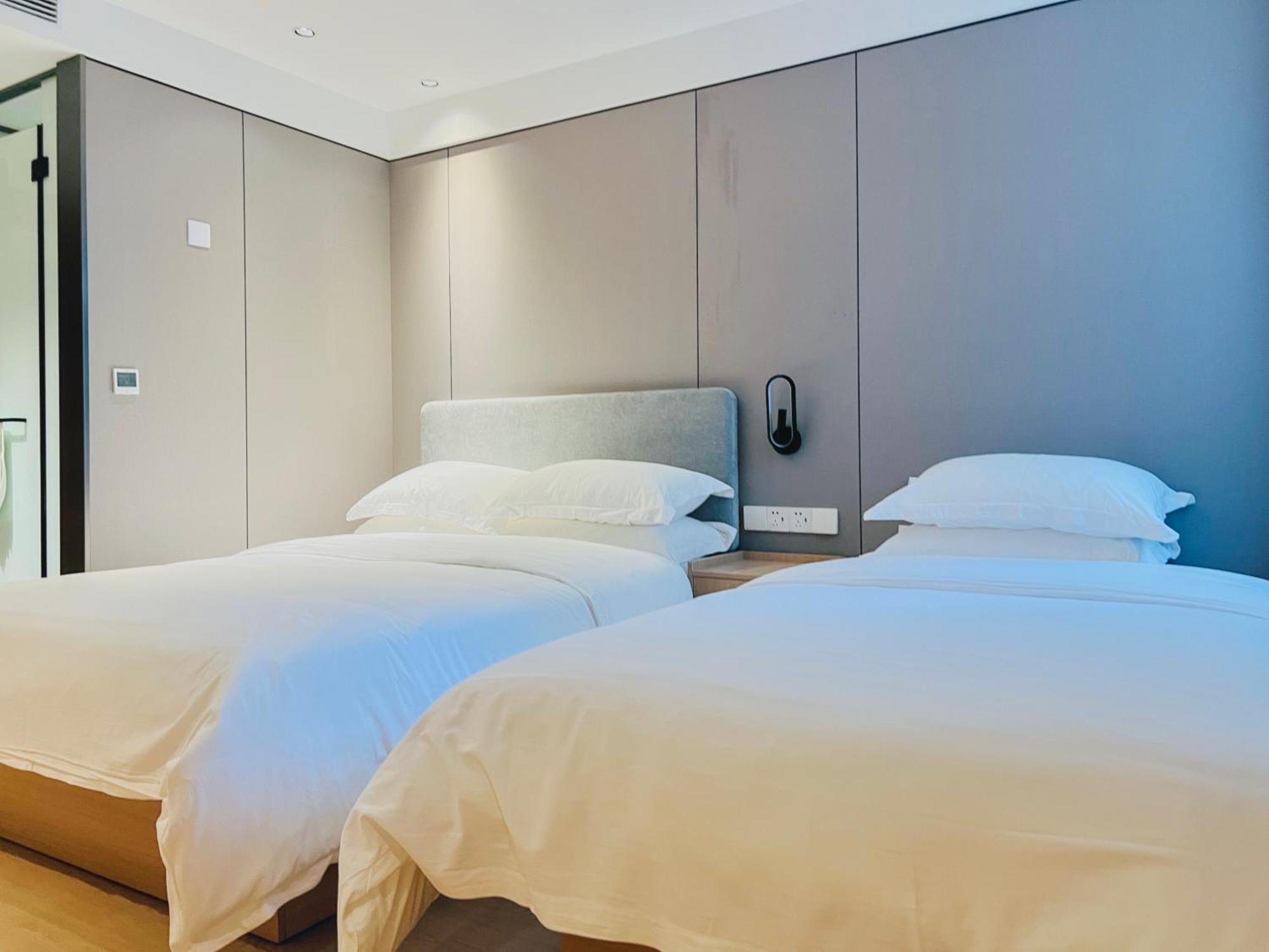 Dayin Garden Hotel -Near People'S Square & Nanjing Road-Large Social Area -Bar -Cafe -Gym -Free Laundry Luggage Storage -24H Front Desk-English Service Шанхай Екстер'єр фото